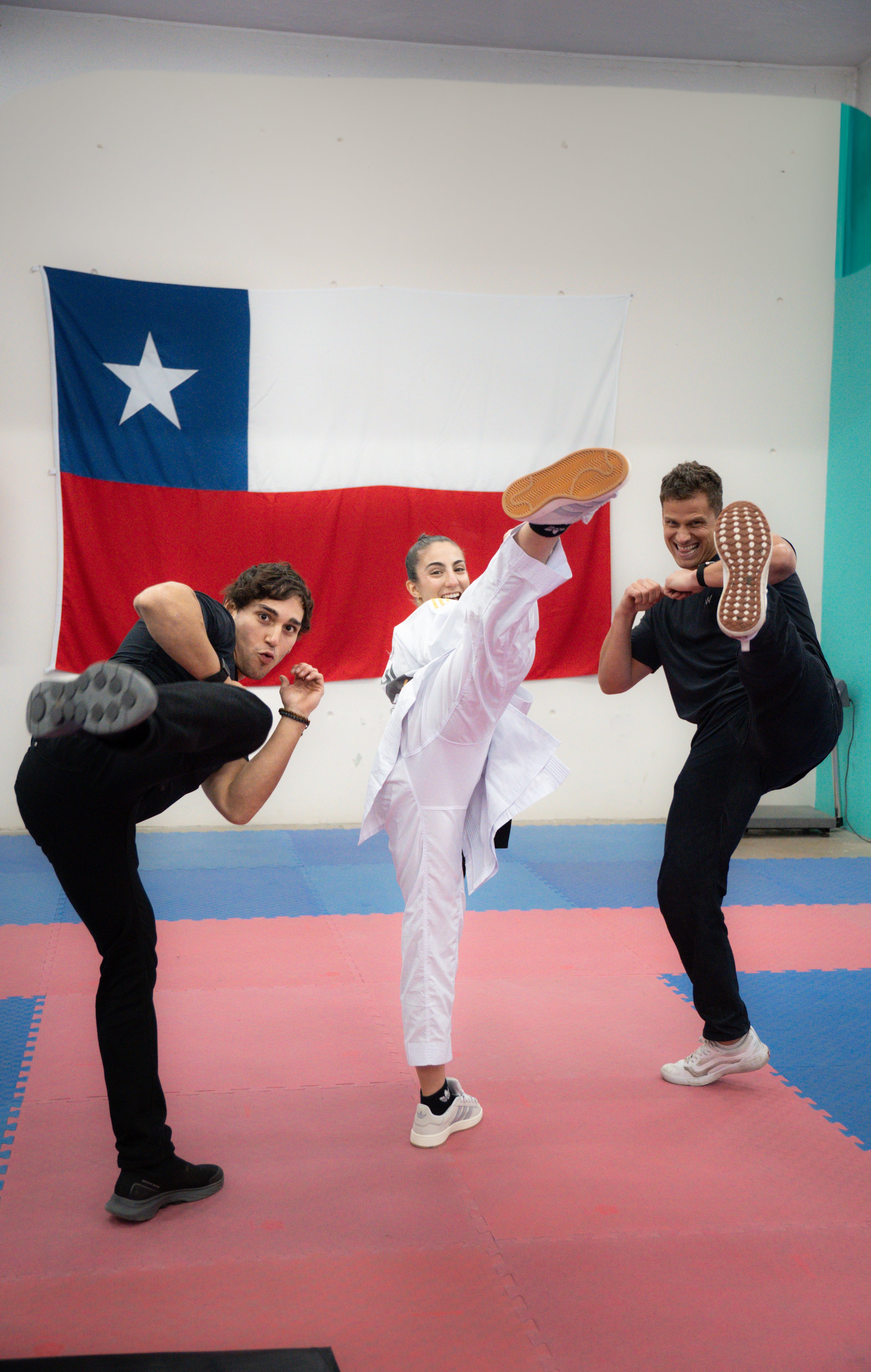 Valentina Toro karate número uno del mundo Chile Ice Walls recuperación deportiva