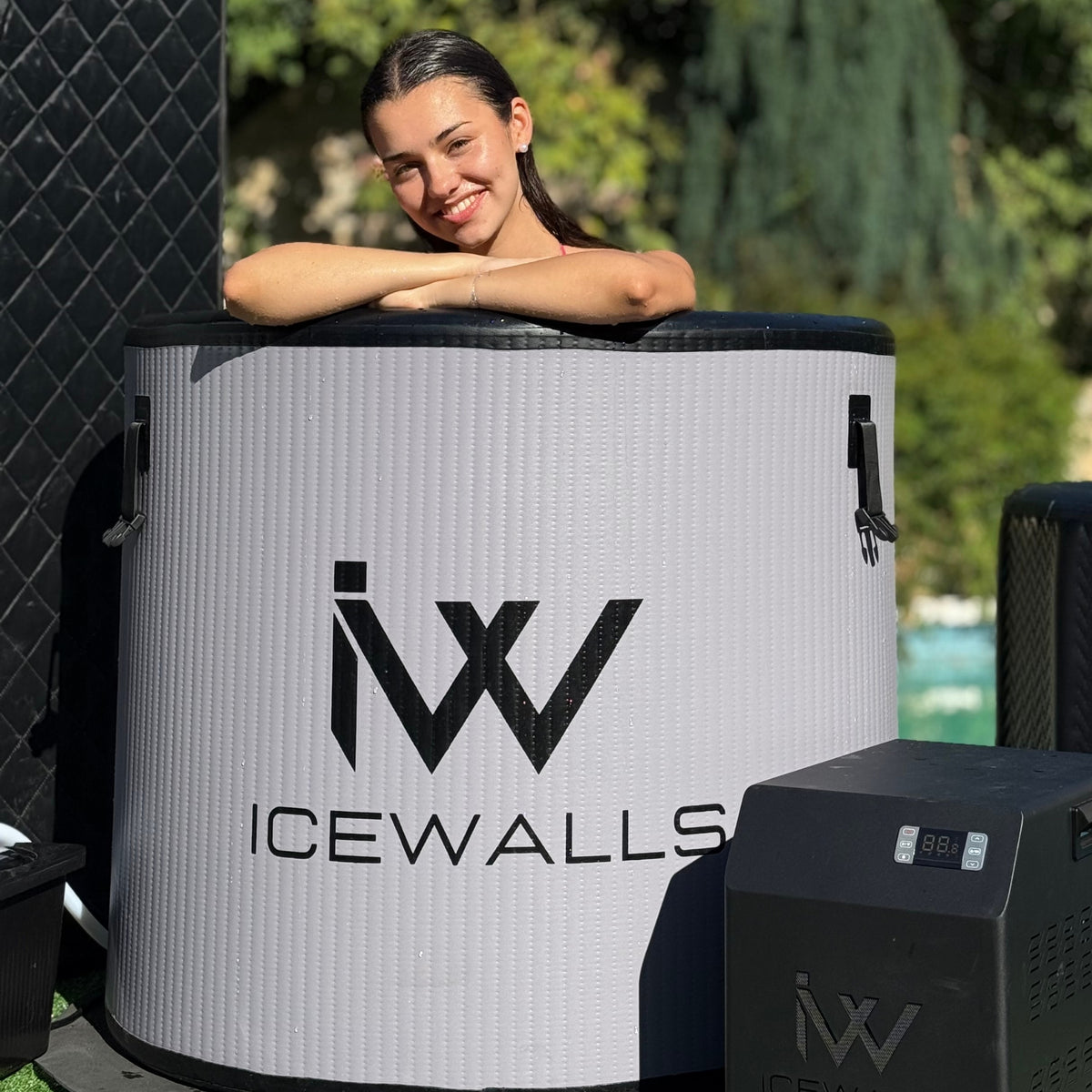 Tina de hielo Ice Walls apta para personas de hasta 2,1 metros de estatura